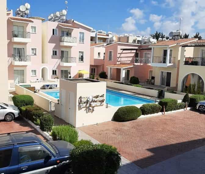Condominium in Paphos, Pafos 11159326