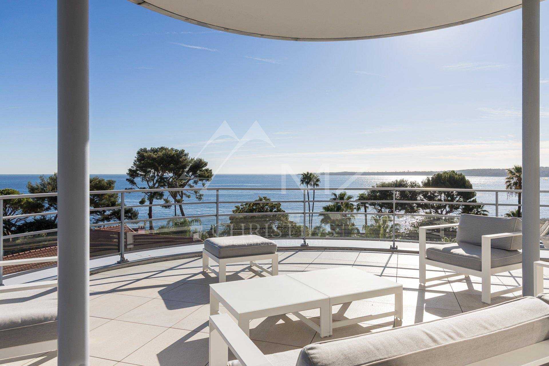 Residenziale nel Cannes, Alpes-Maritimes 11159509