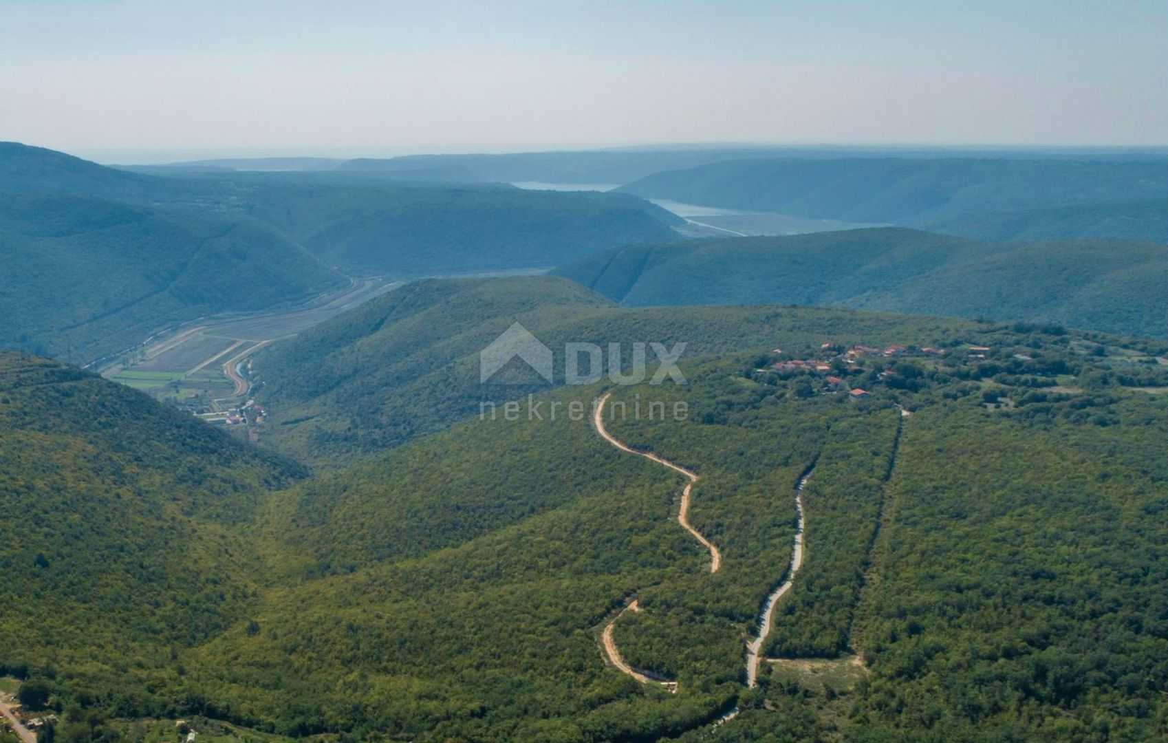 Land in Labin, Istarska Zupanija 11159768