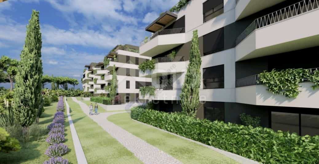 Condominium in Veruda, Istarska Zupanija 11159800