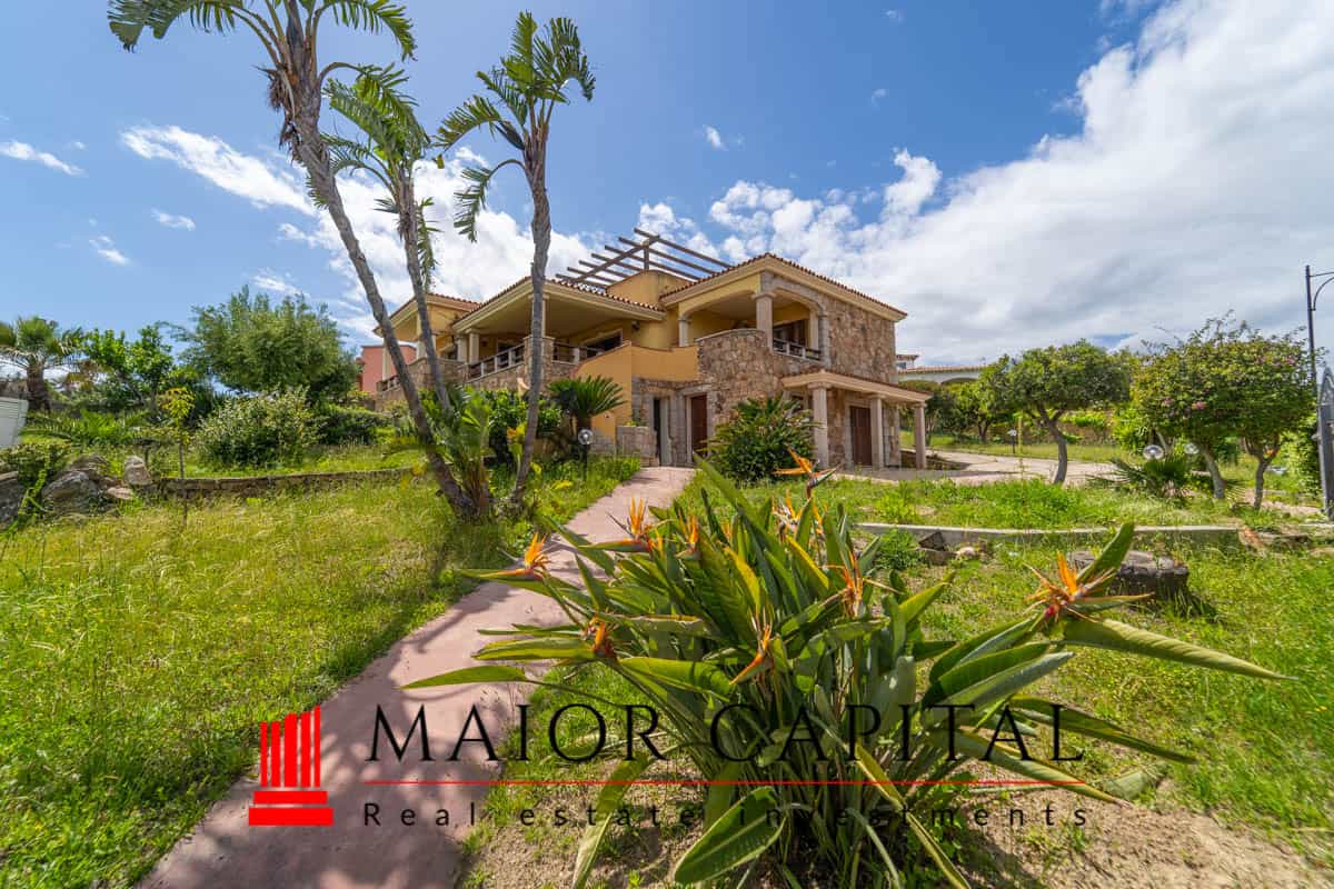 House in Olbia, Sardegna 11159896
