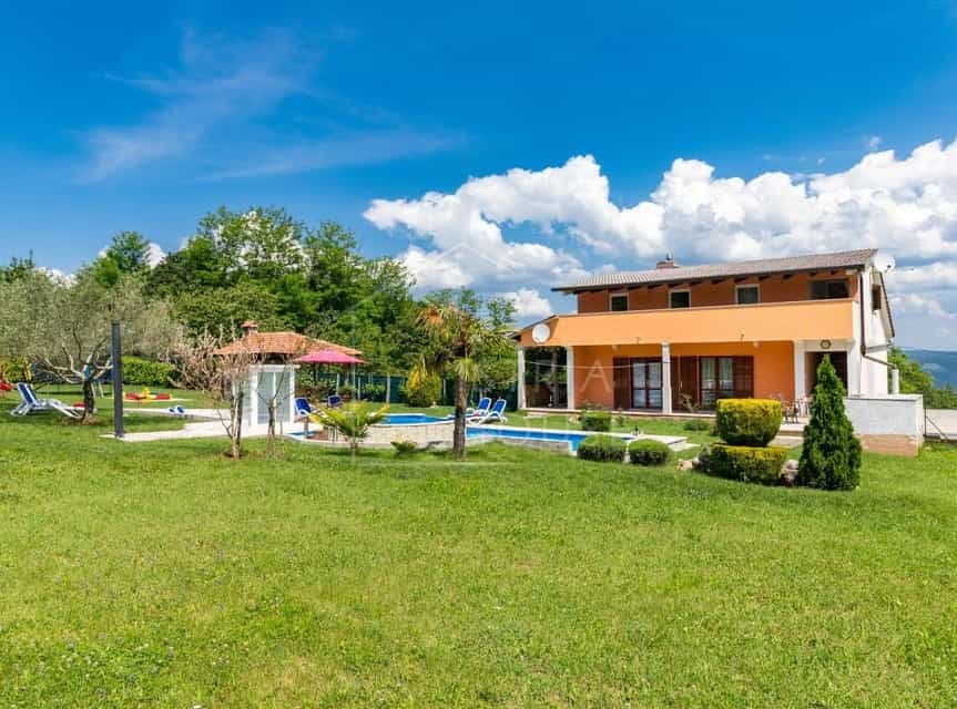 House in Motovun, Istarska Zupanija 11159903