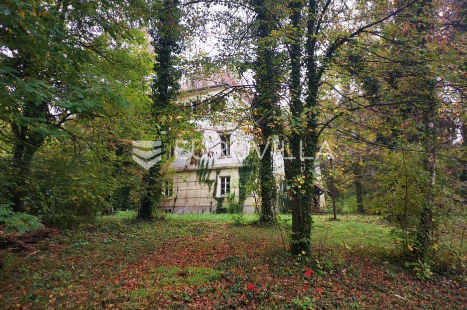 жилой дом в Molvice, Zagrebačka županija 11160090