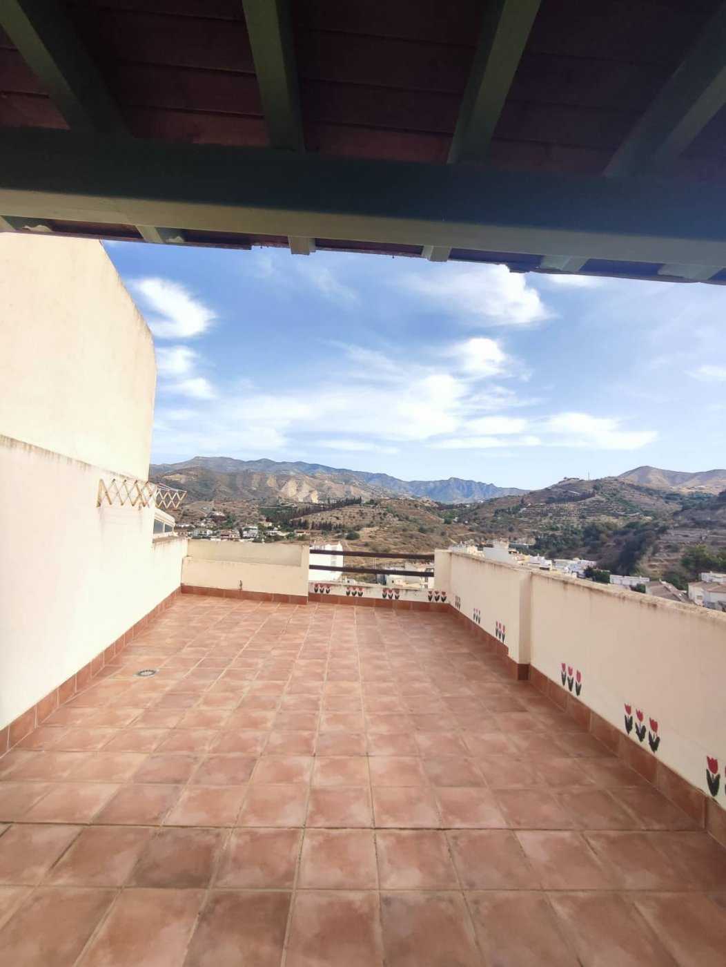 Condominium in La Herradura, Andalusia 11160313