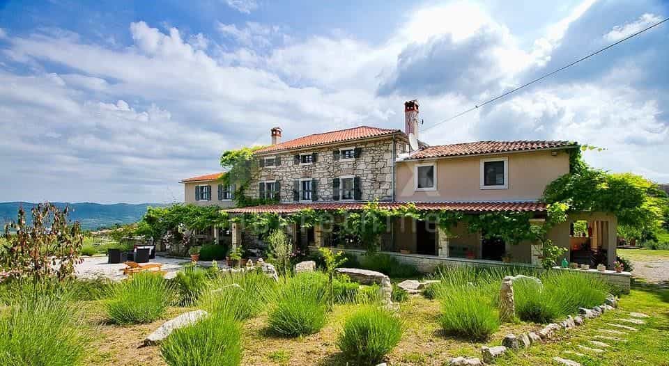 Huis in Vizinada, Istarska Zupanija 11160730