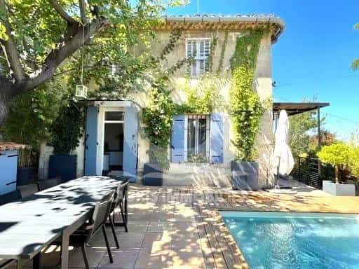 Huis in Saint-Menet, Provence-Alpes-Cote d'Azur 11160784