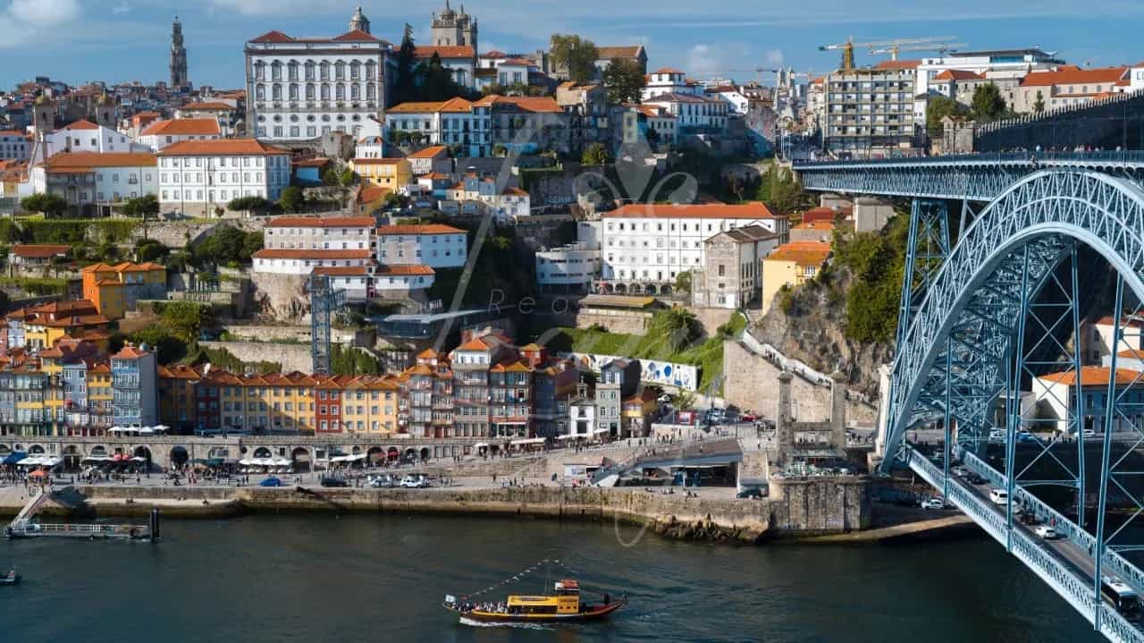 Ejendom i Porto, Porto District 11160900