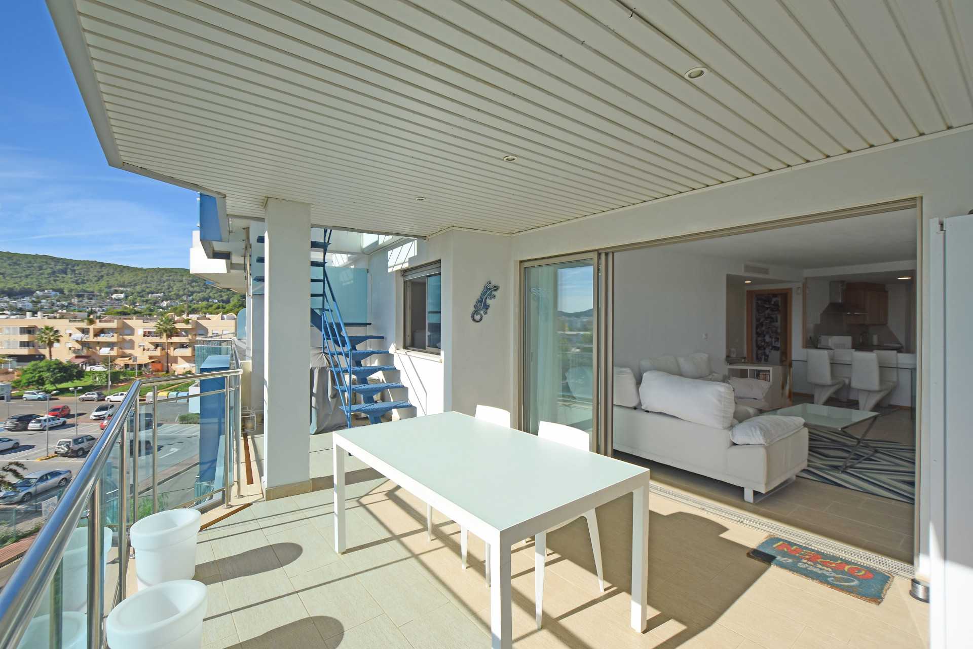 House in Santa Eulària des Riu, Balearic Islands 11160988