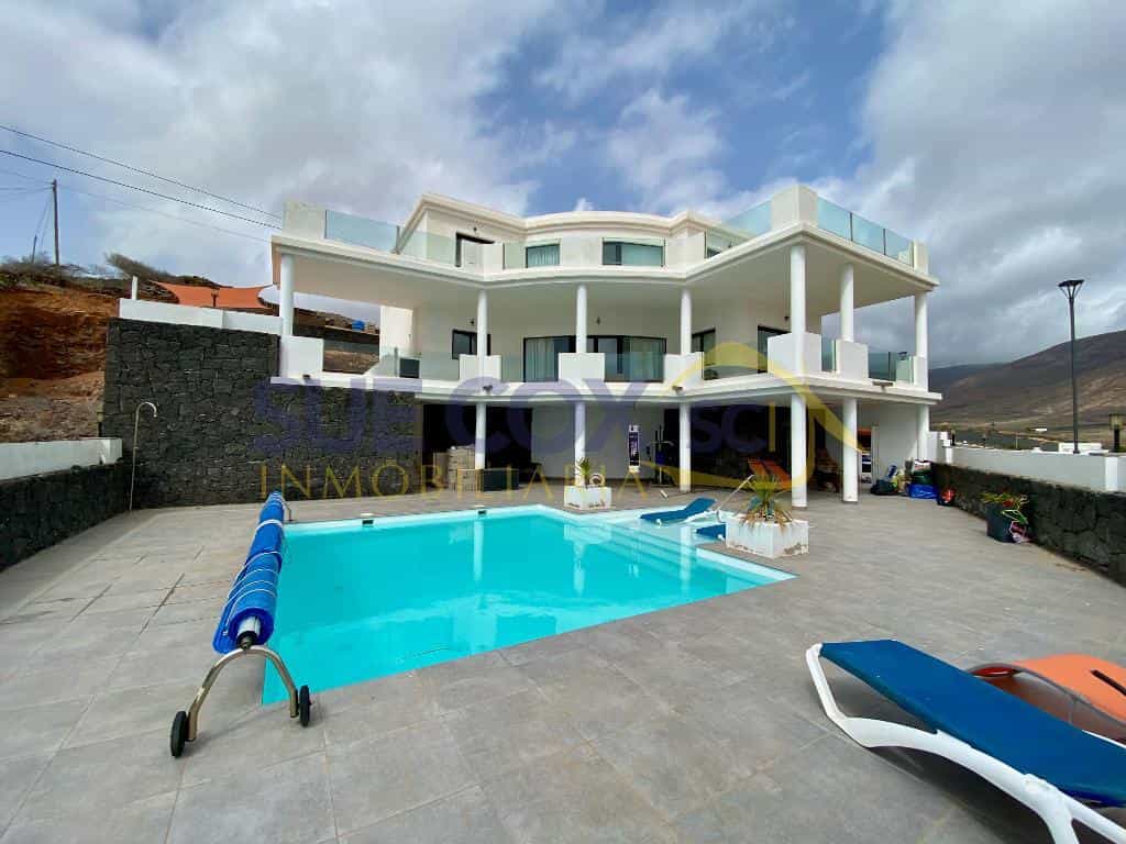 房子 在 卡萊塔德塞博, 加那利群島 11160993