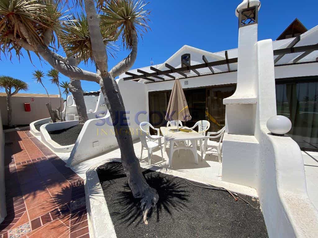 House in Arrecife, Canary Islands 11161065