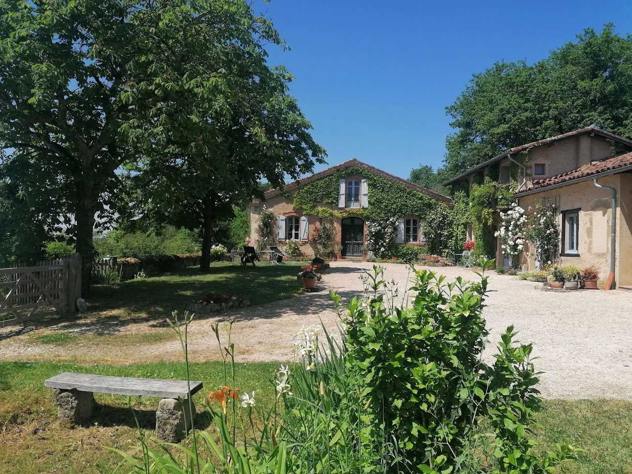 بيت في Seissan, Occitanie 11161638