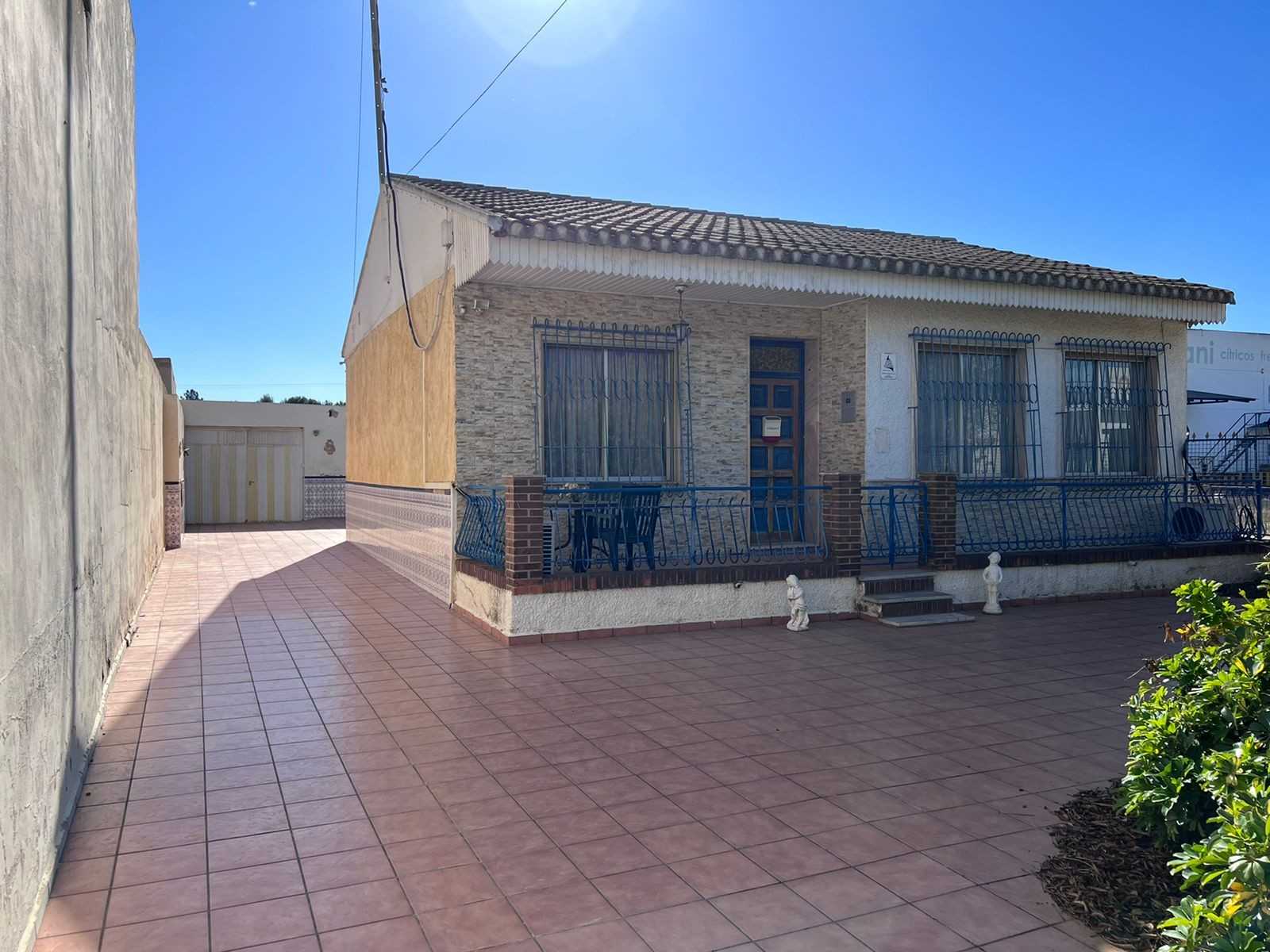 Будинок в La Parroquia de Matanza, Валенсія 11161824