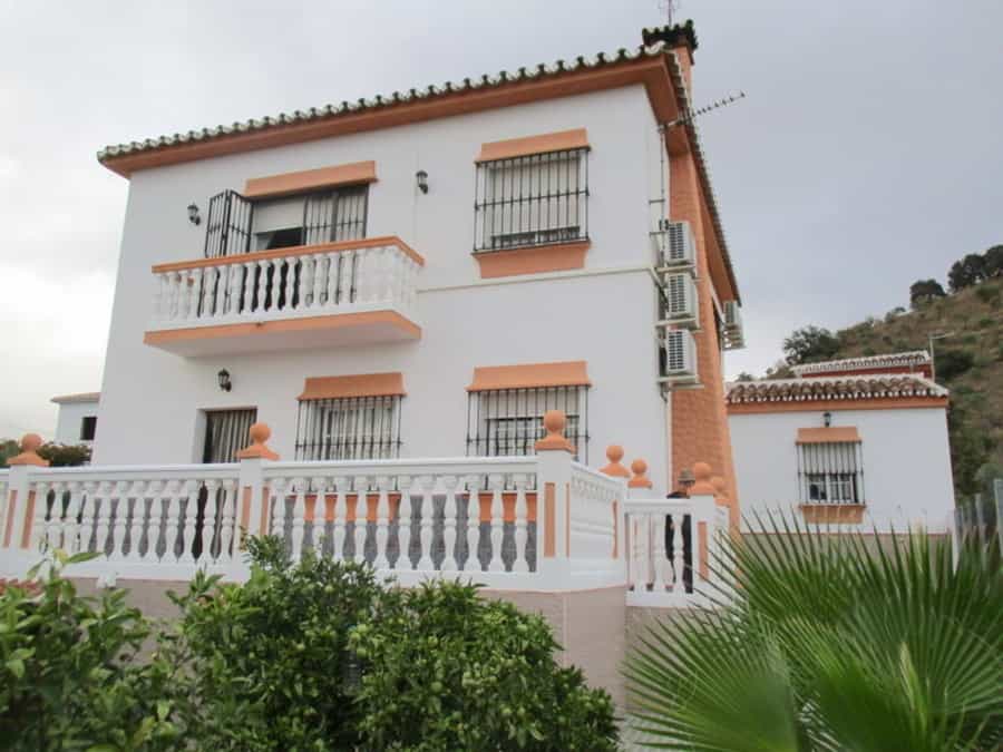 House in Carratraca, Andalusia 11163047
