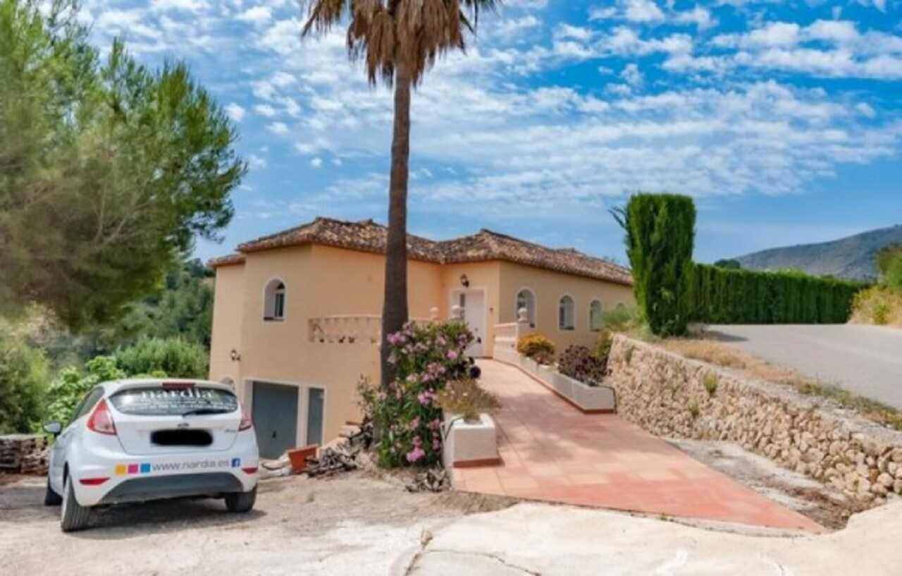 بيت في Bolulla, Comunidad Valenciana 11163729
