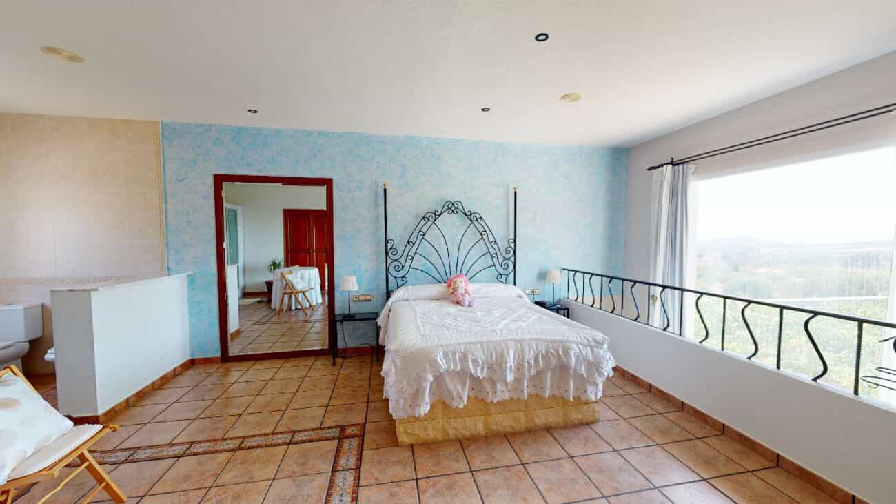 жилой дом в Castalla, Comunidad Valenciana 11165634