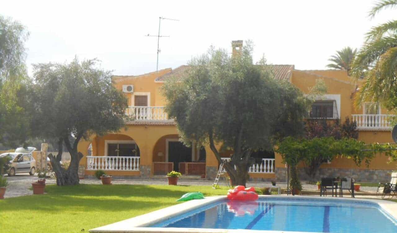 House in Alicante (Alacant), Comunidad Valenciana 11166797