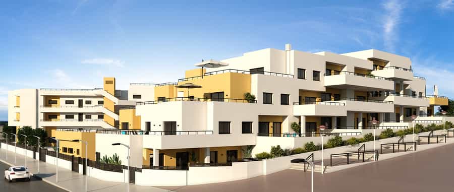 Condominium in La Marina, Valencia 11168696