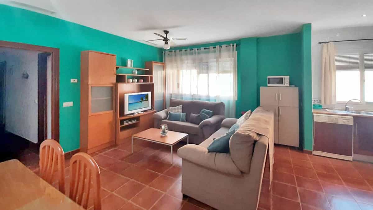 Condominium in Castillo de Sabinillas, Andalusië 11170232