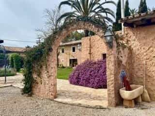 房子 在 Santa Maria del Camí, Illes Balears 11171838