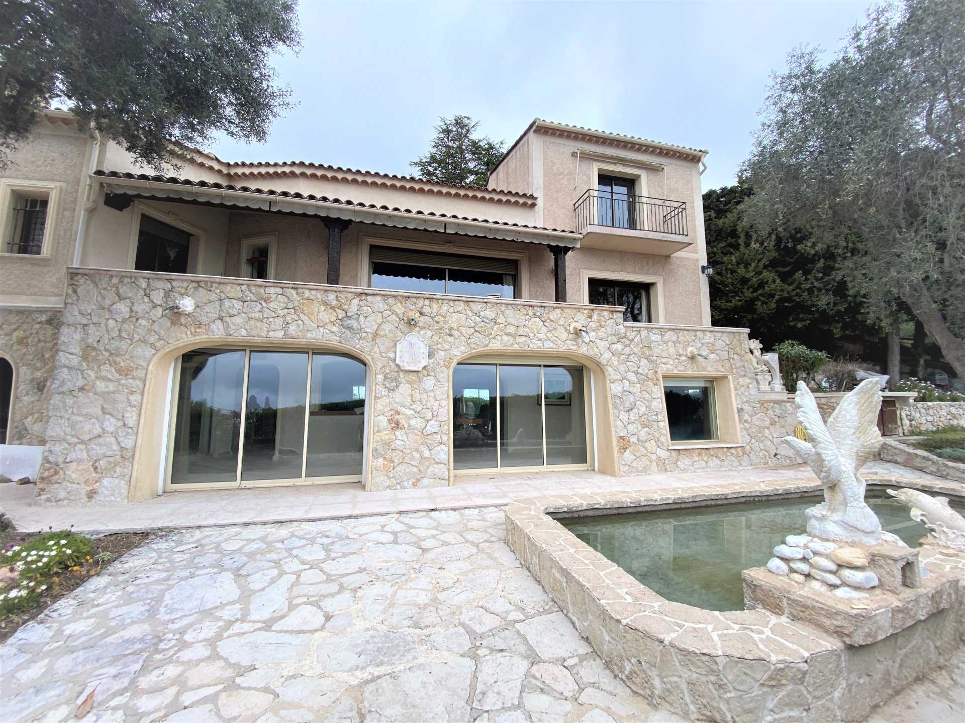 Dom w La Gaude, Provence-Alpes-Cote d'Azur 11171953