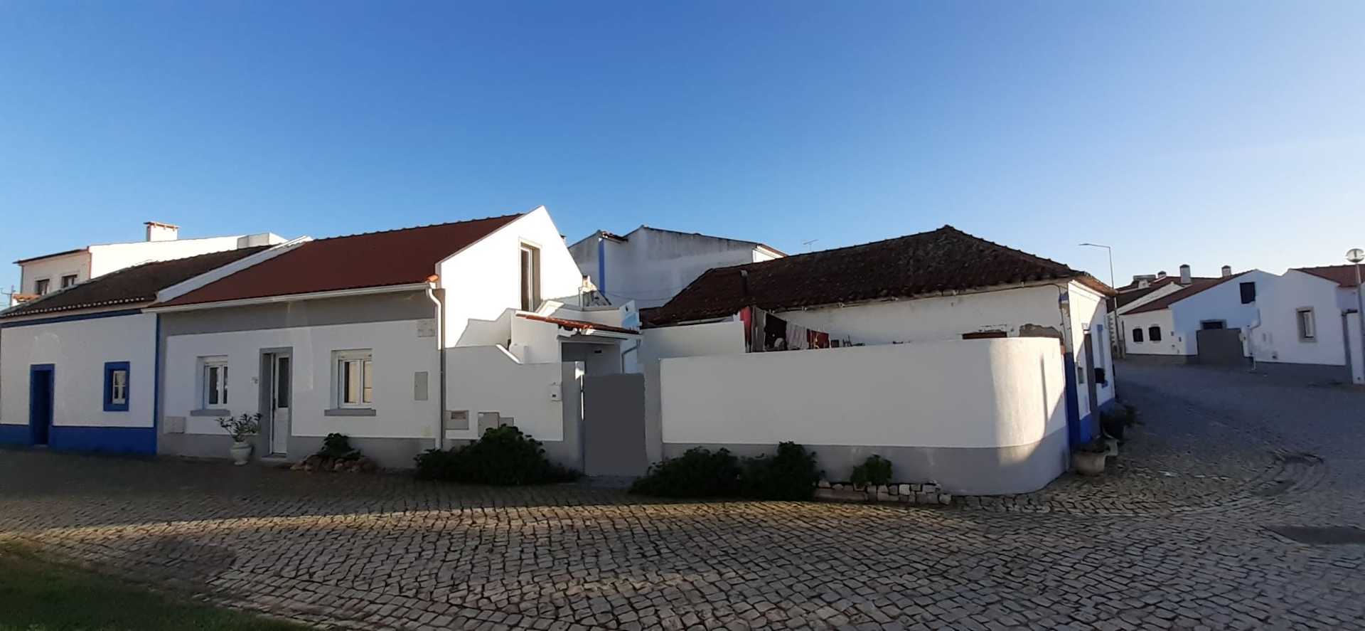 Dom w Óbidos, Rua Josefa de Óbidos 11171981