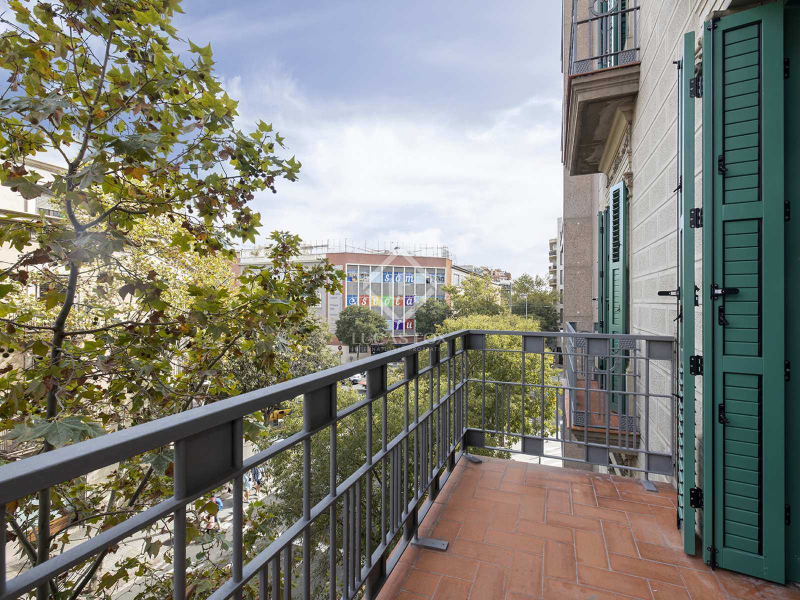 Condominium in Barcelona, Catalonia 11172203