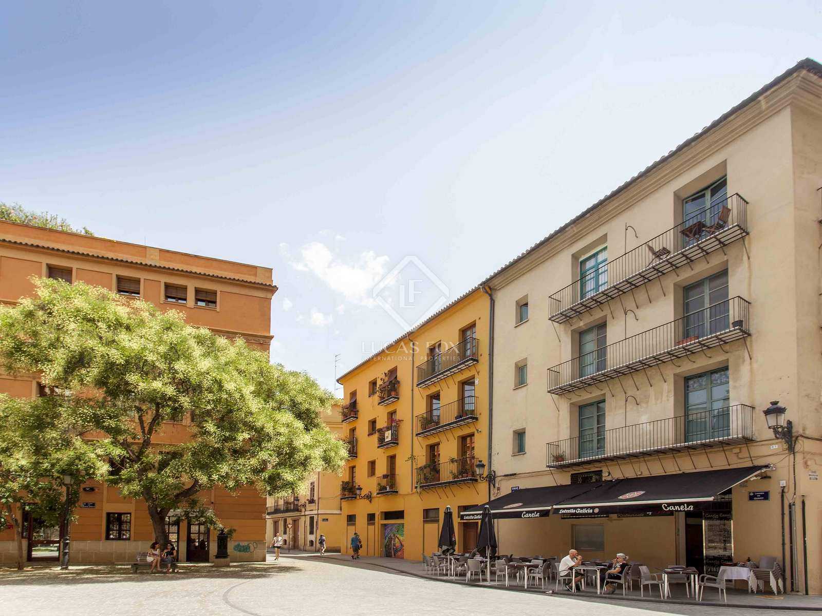 Condominium in Valencia, Valencian Community 11172316