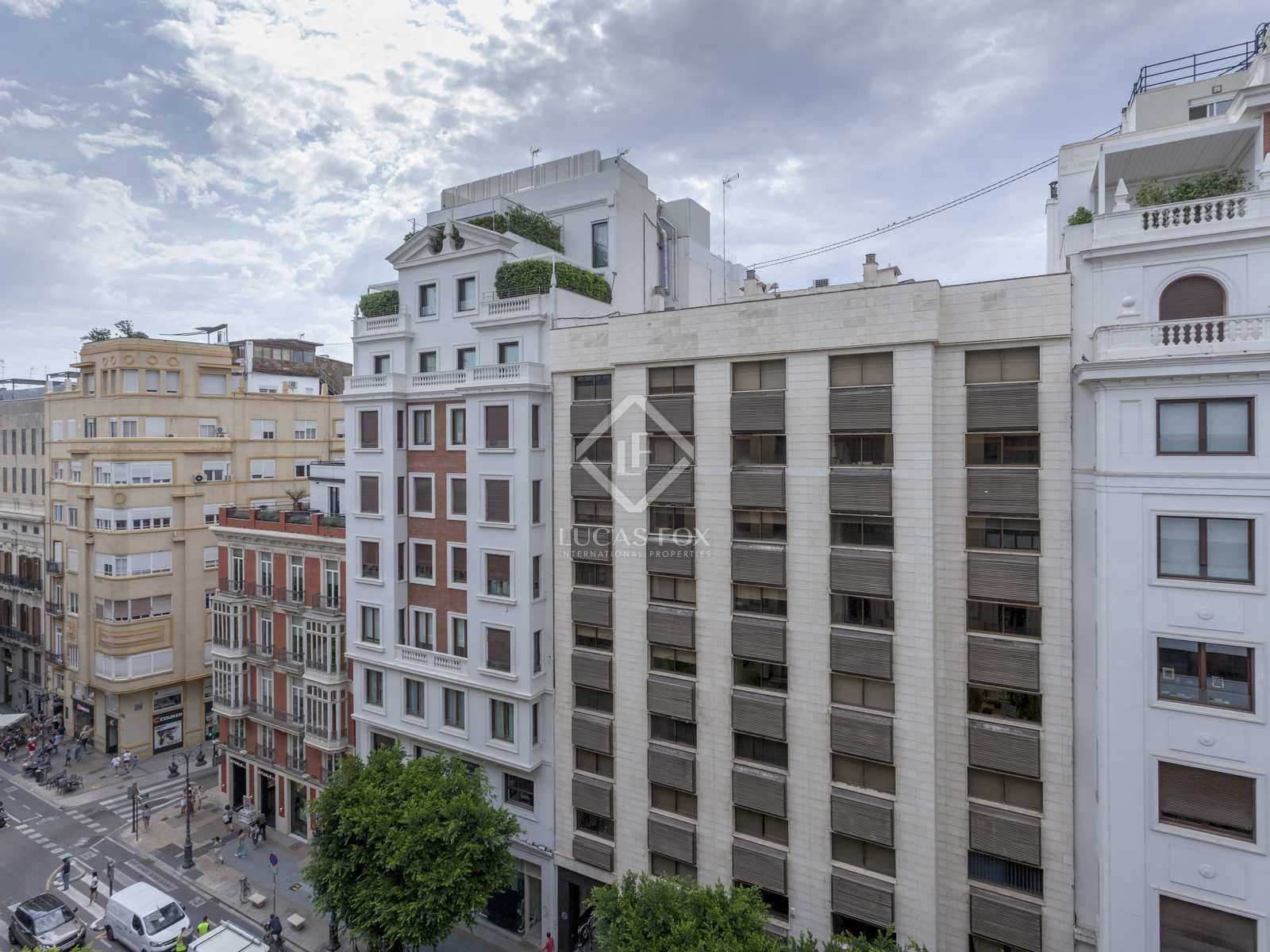 Condominium in Valencia, Valencian Community 11172318