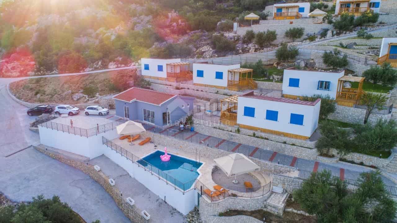House in Baćina, Dubrovnik-Neretva County 11172590