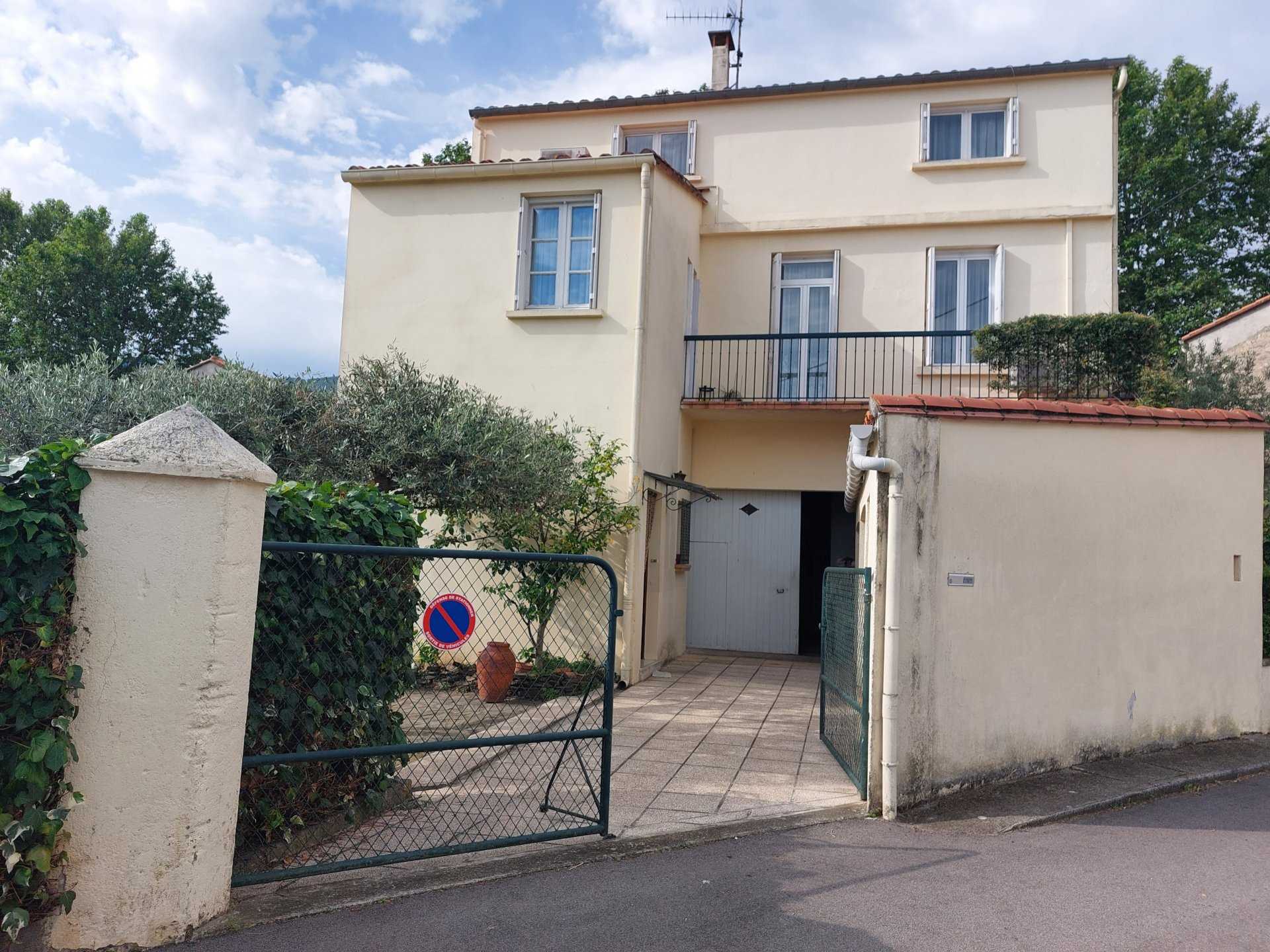 House in Ceret, Occitanie 11172666