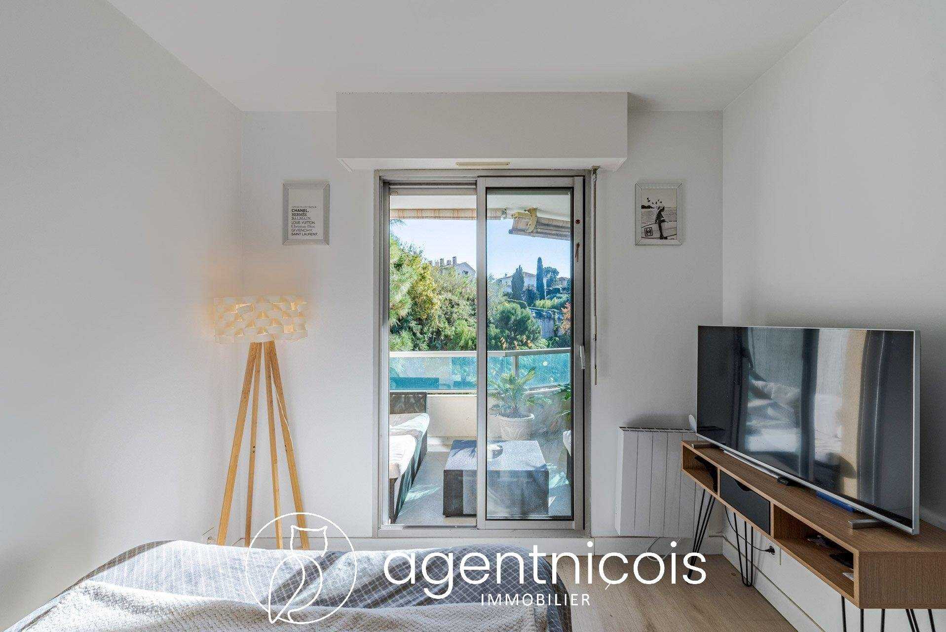 公寓 在 Nice, Alpes-Maritimes 11173285