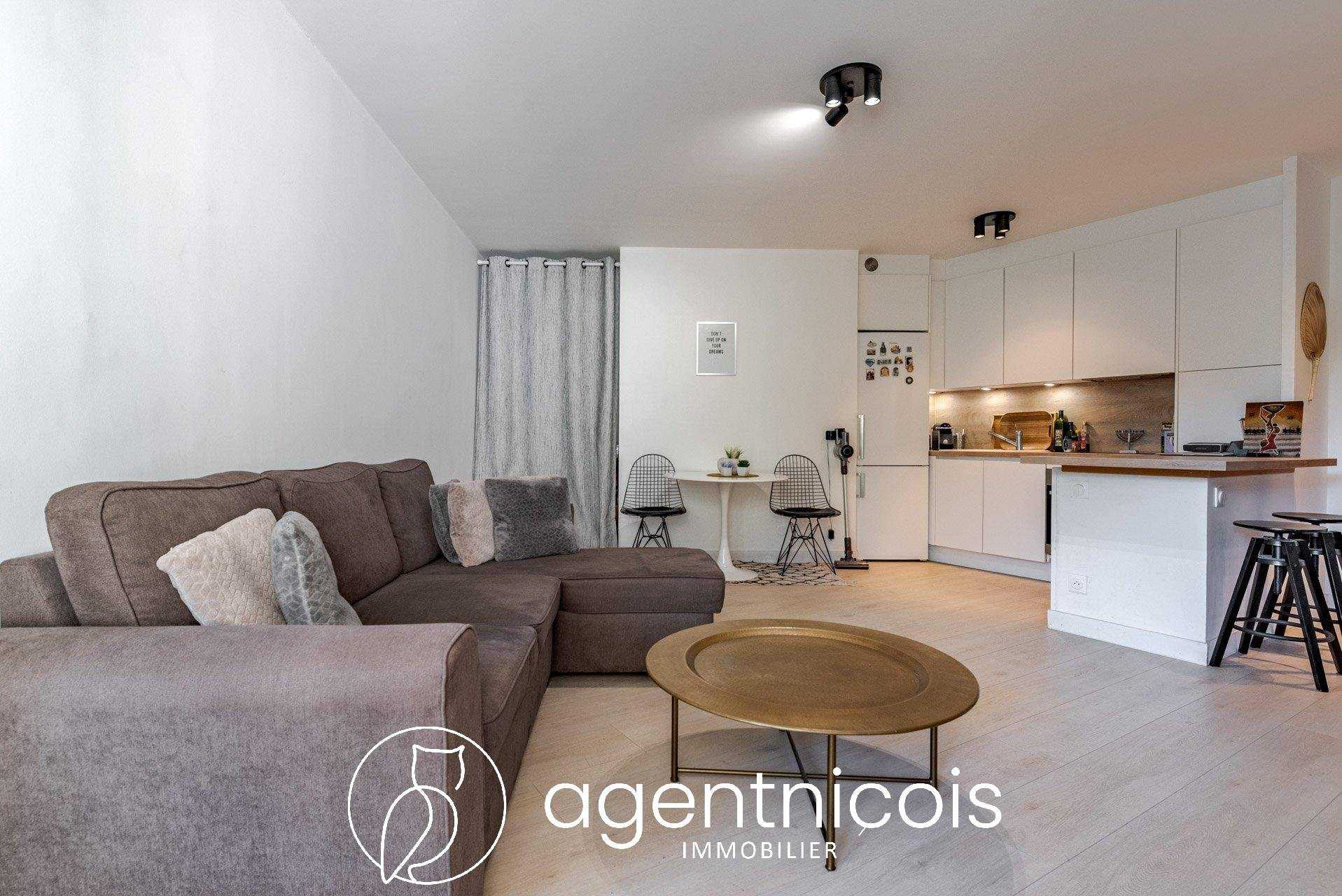 公寓 在 Nice, Alpes-Maritimes 11173285