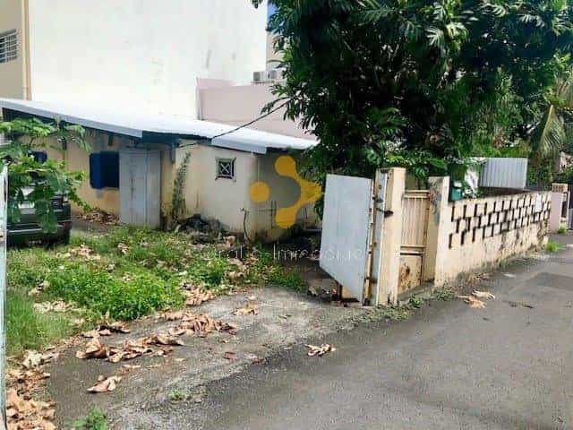 House in Saint-Denis, La Réunion 11173313
