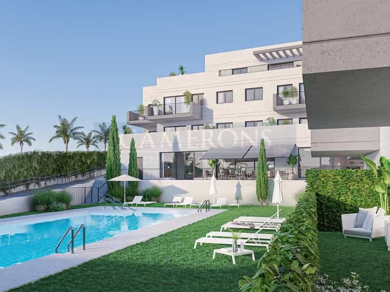 Condominium in Velez-Malaga, Andalusië 11173400