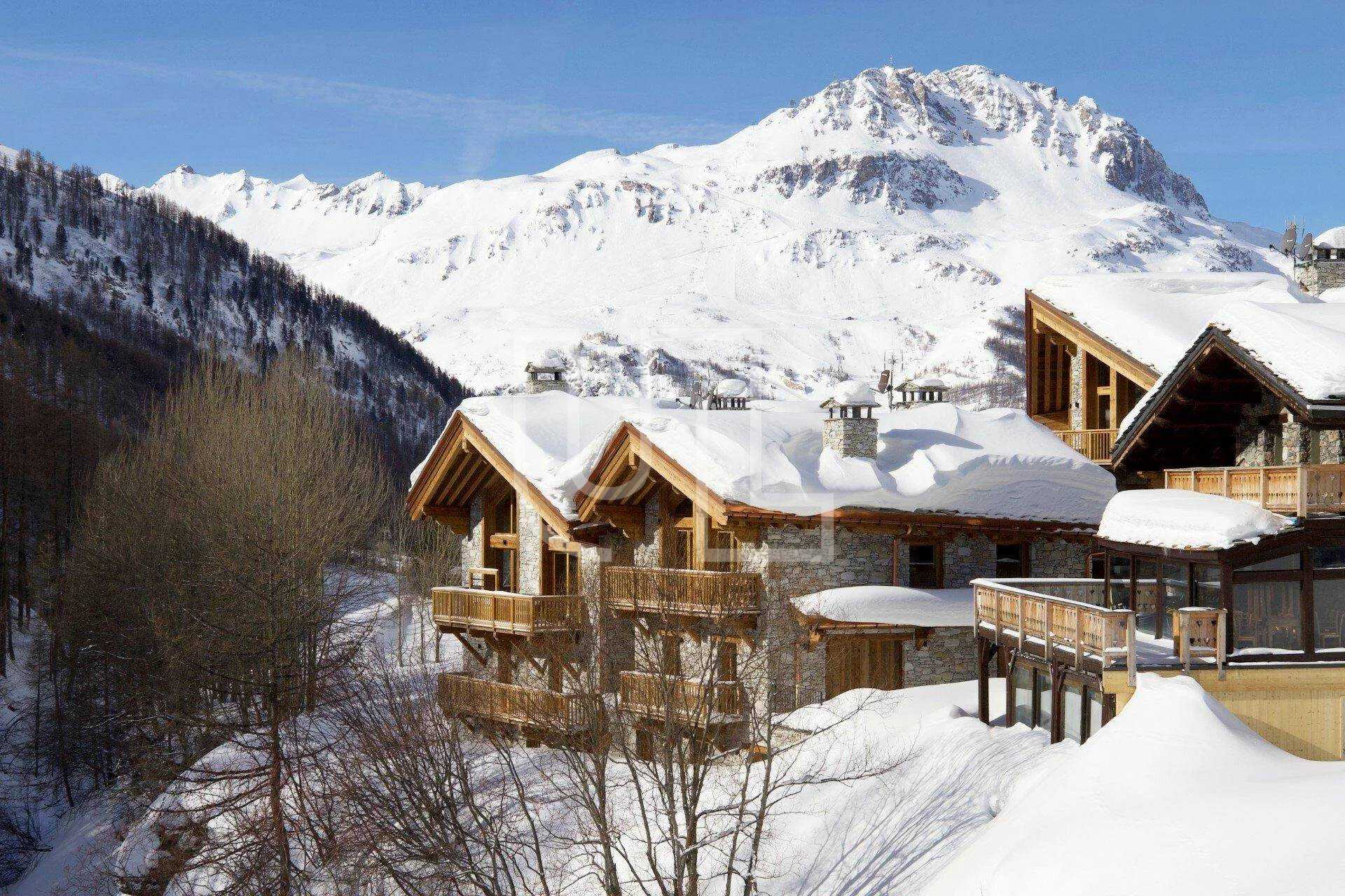 Condominio nel Val-d'Isère, Alvernia-Rodano-Alpi 11173415