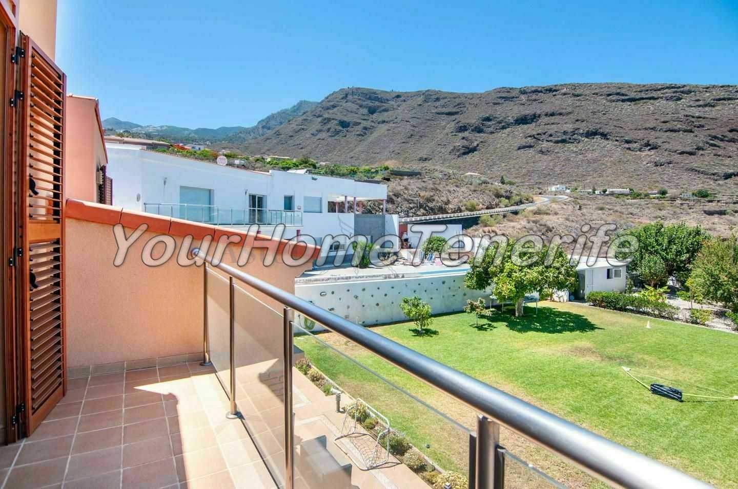жилой дом в Candelaria, Canarias 11173524
