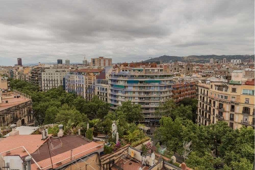 בַּיִת ב Barcelona, Catalonia 11173566