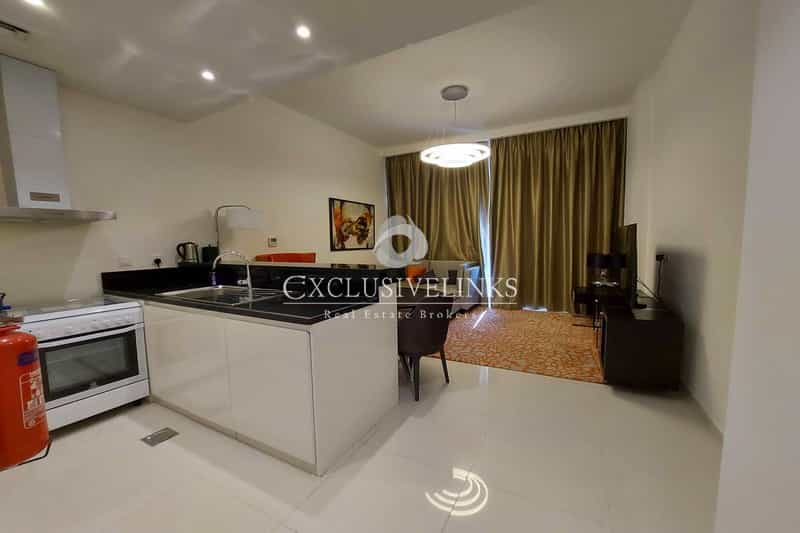 Condominium in `Ud al Bayda', Dubayy 11173608