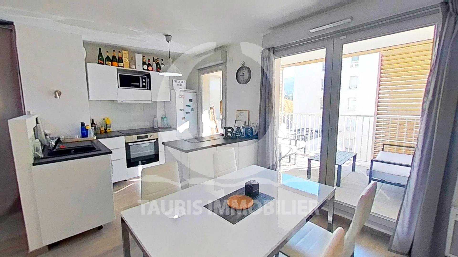 公寓 在 Marseille 10ème, Bouches-du-Rhône 11173708
