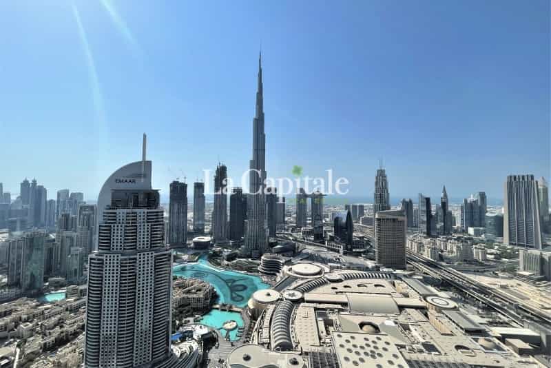 Condominium in Dubai, Dubayy 11173946