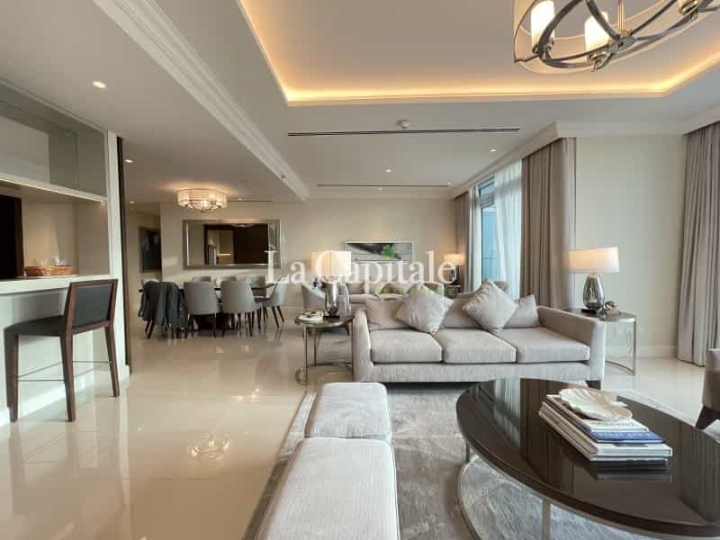 Condominium in Dubai, Dubayy 11173946