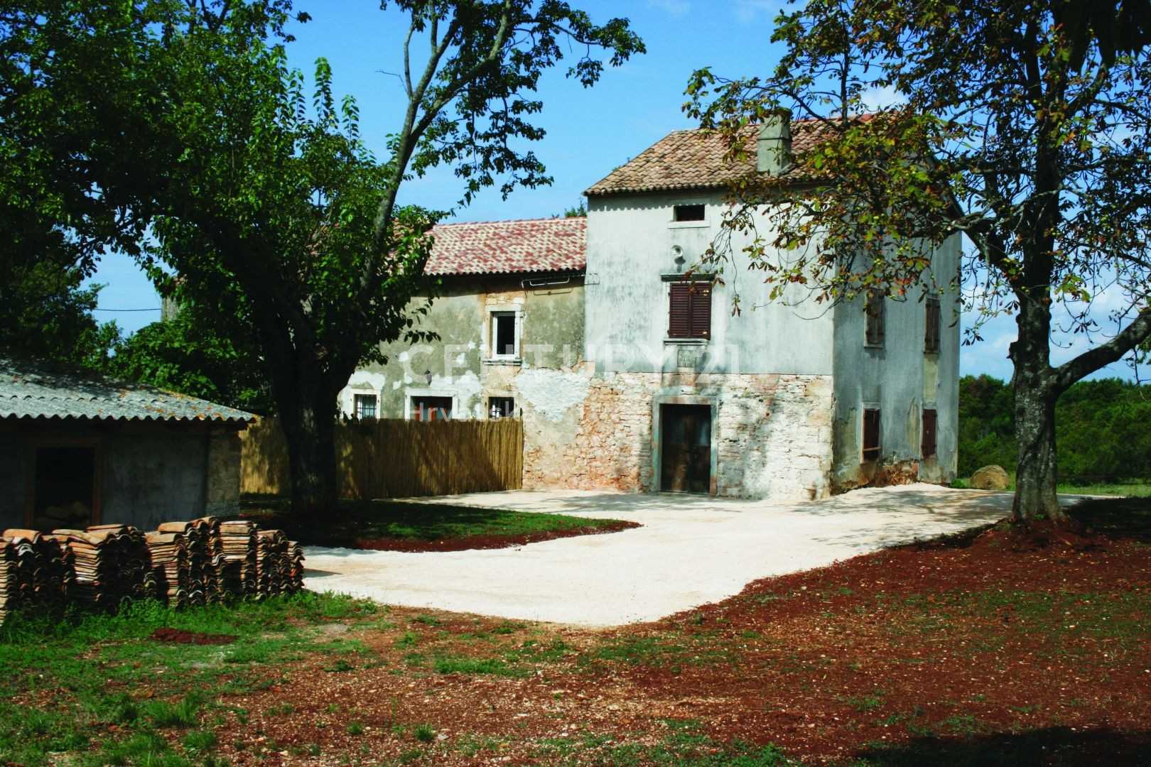 σπίτι σε Višnjan, Istria County 11173983