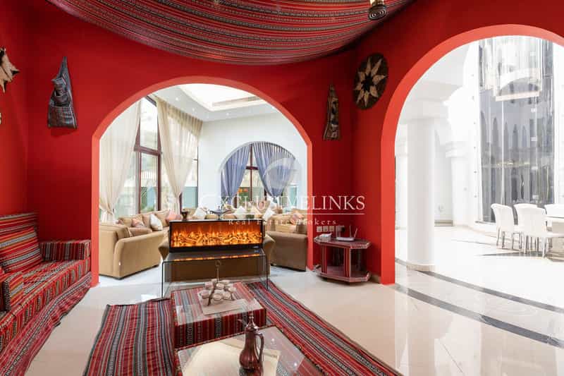 Huis in Dubai, Dubai 11174067