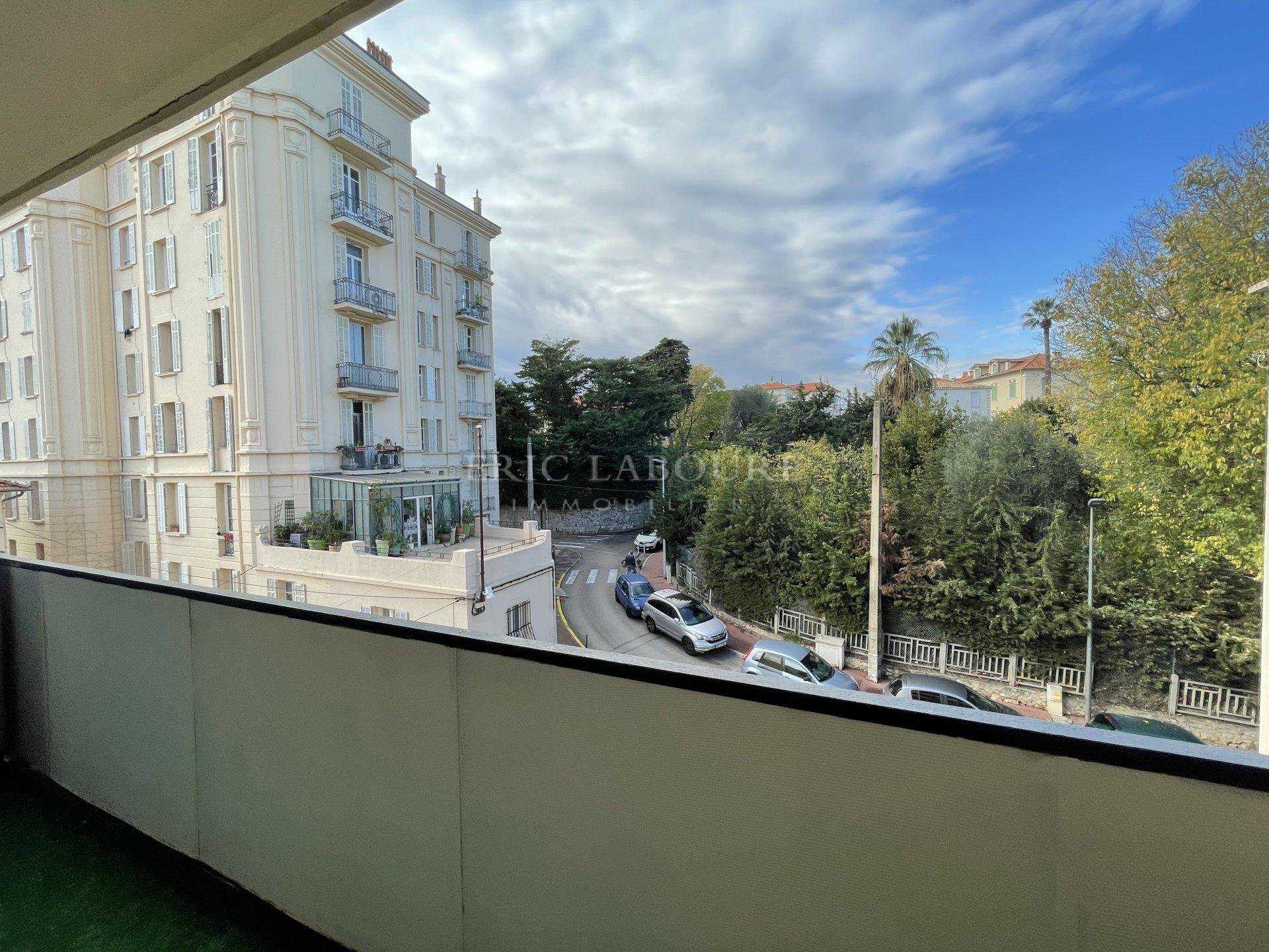 Condominium dans Cannes, Alpes-Maritimes 11174196