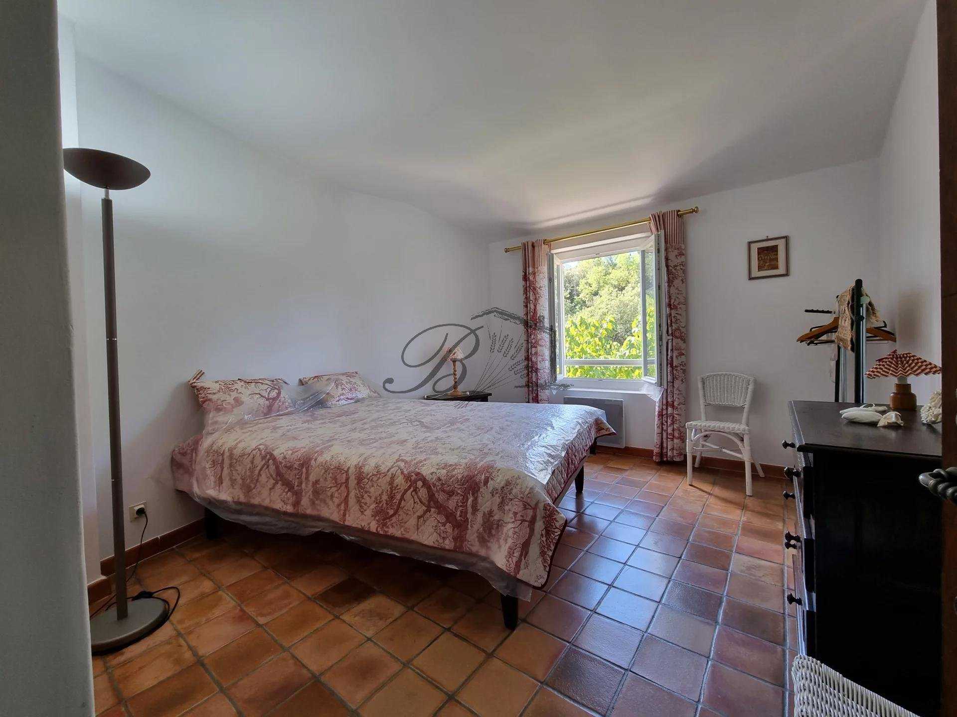 Dom w La Bastide-des-Jourdans, Prowansja-Alpy-Lazurowe Wybrzeże 11174200