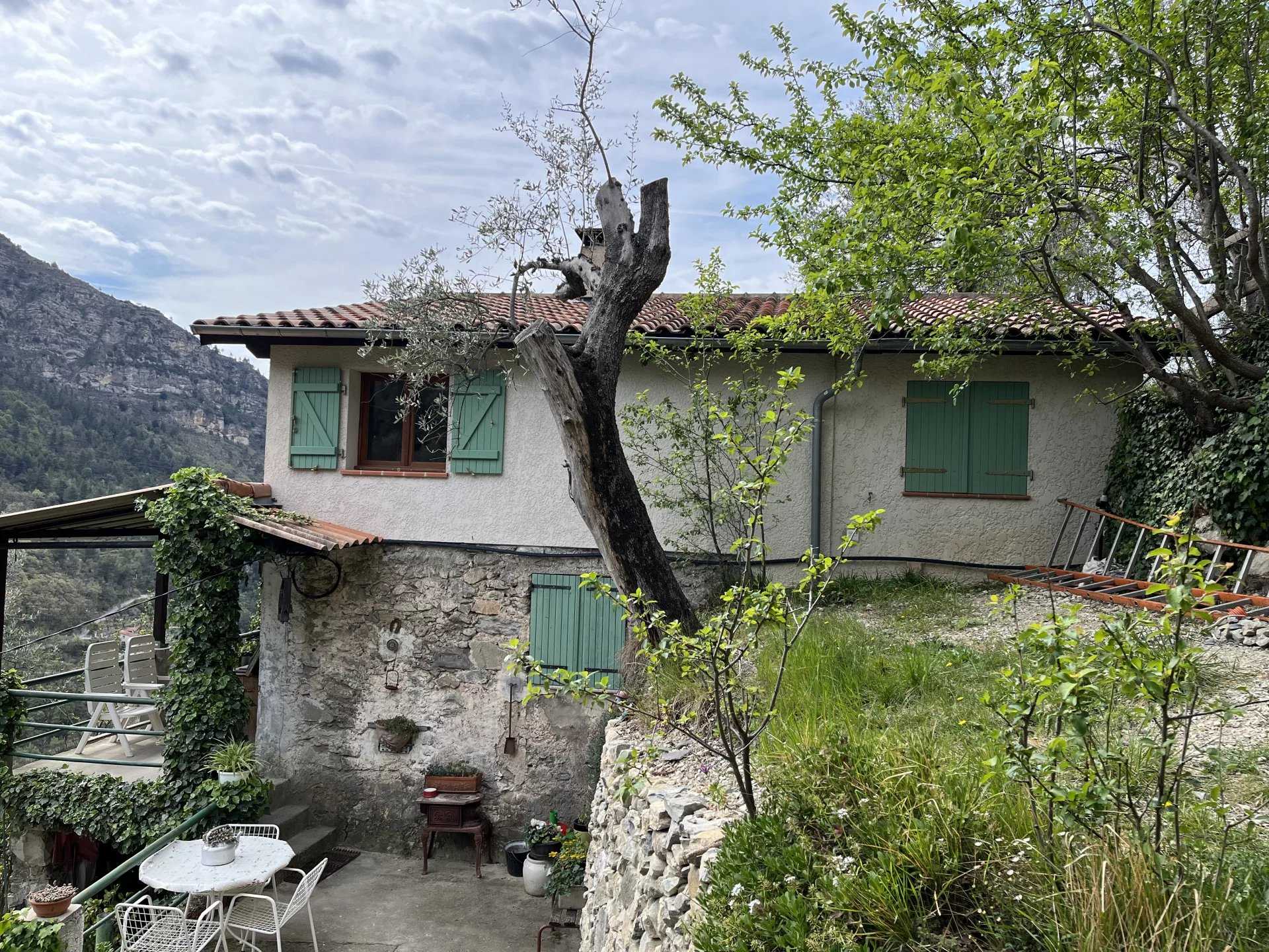 집 에 Breil-sur-Roya, Provence-Alpes-Cote d'Azur 11174228