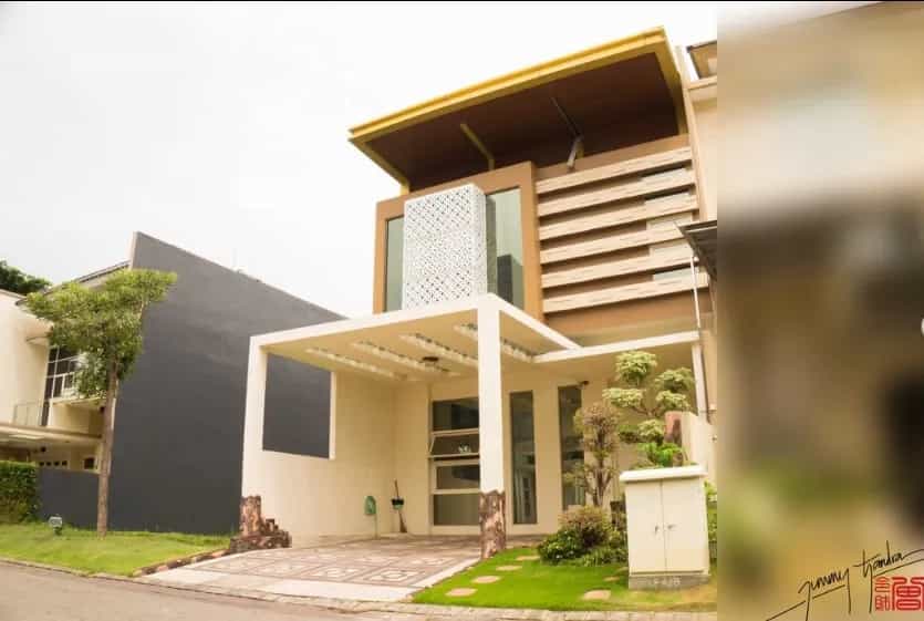House in Damai, Jalan Imperial Beach 11174297