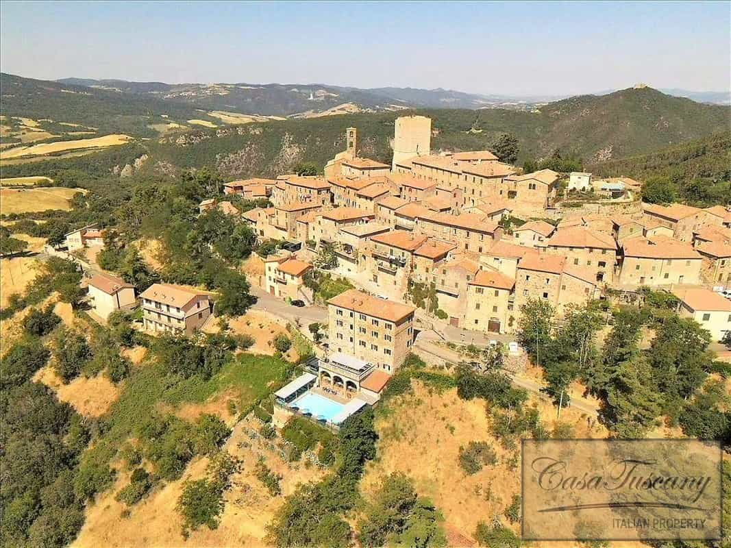 Industriel dans Castelnuovo di Val di Cecina, Tuscany 11176360