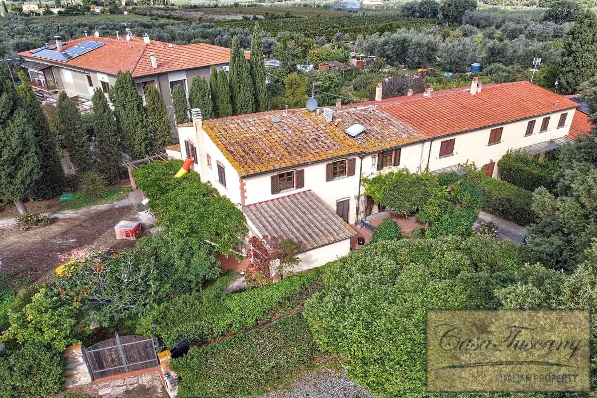 House in Castagneto Carducci, Tuscany 11176373