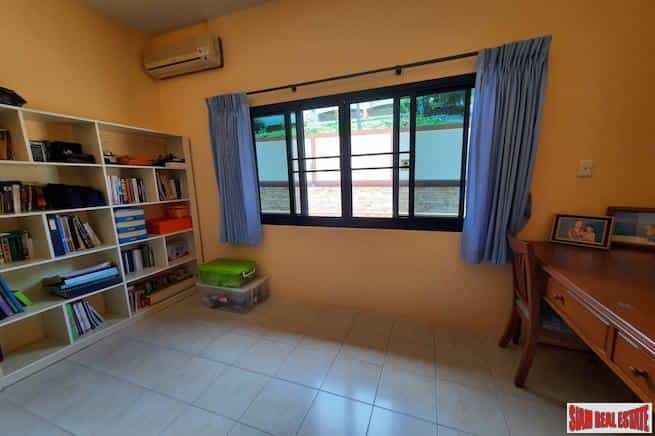 House in Chalong, Phuket 11176778